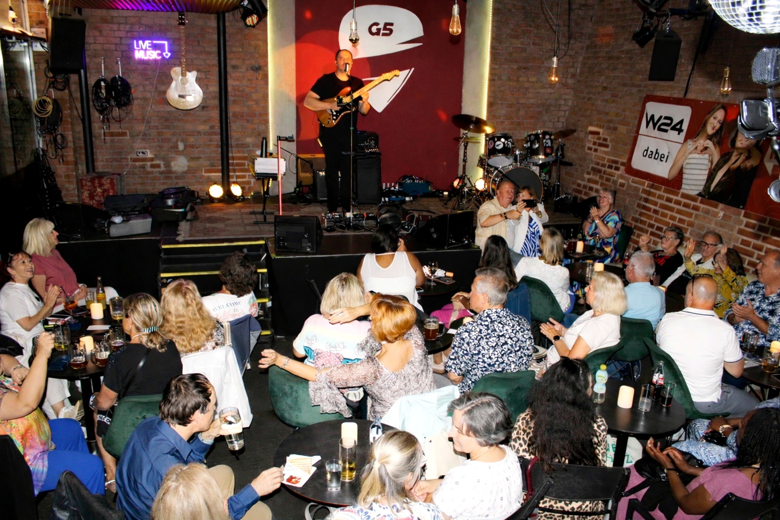 Jean Carlos Heigl Garcia – Branding Presse Wien